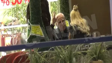 Vica Blochina apeleaza la Ingerul ei! O va ajuta inca o data miliardarul Viorel Paunescu pe fosta sa balerina de la Melody?