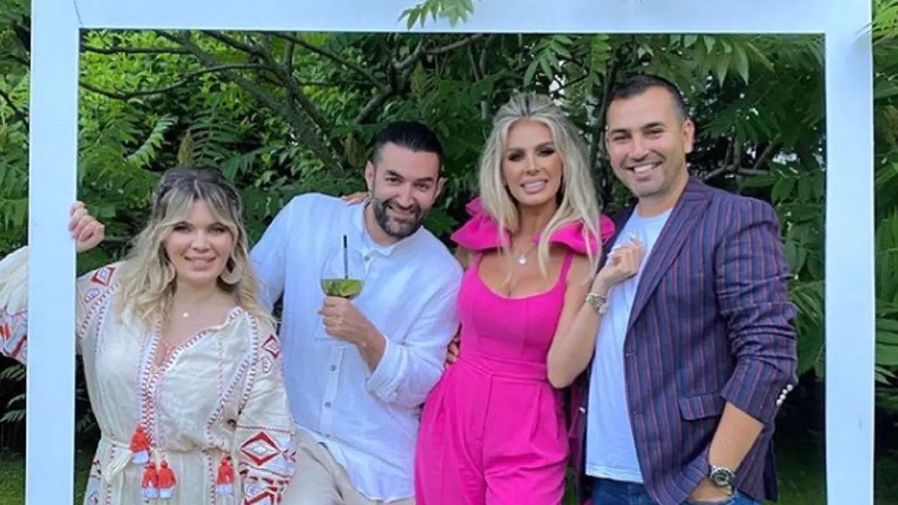 Prima imagine de la botezul fetiței lui Smiley și a Ginei Pistol. Tot Andreea Bănică i-a dat de gol pe cei doi! FOTO