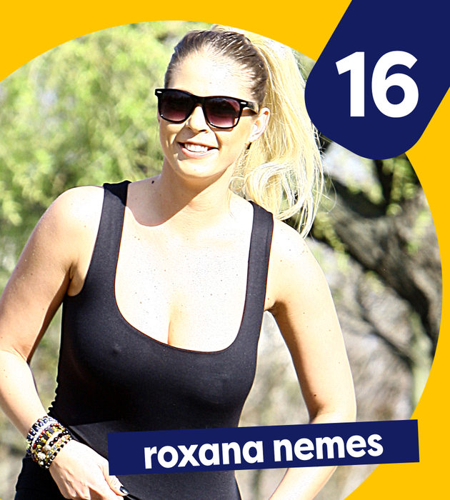 Top 40 sexy-vedete care nu poartă sutien pe stradă
