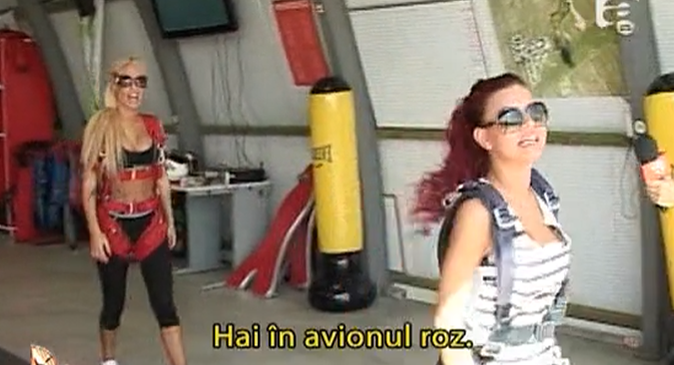 Cum arătau Loredana Chivu și Ana Mocanu pe vremea când erau asistente la Un Show Păcătos. Imagini de mult uitate cu cele două concurente de la Asia Express 2026