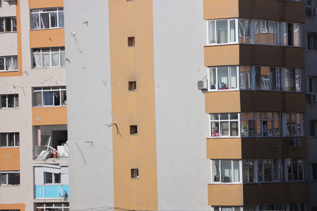 Explozie puternică într-un bloc de 8 etaje din cartierul Rahova/ sursă foto: ISU București