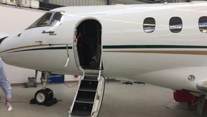 Aeronava de lux a lui Ioan Niculae, scoasă la vânzare de Banca Transilvania pentru că nu şi-a putut plăti datoriile