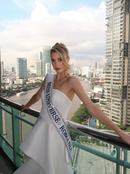 Cătălina Jacob reprezintă România în cadrul Miss Universe 2025