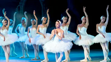 Poți să fii orice, dar artist să nu fii! Povestea balerinului fără salariu, pe litoral, în plină vară