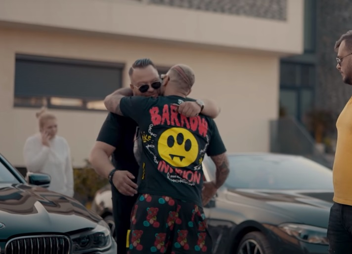 Alex Velea, alături de Robert Nica