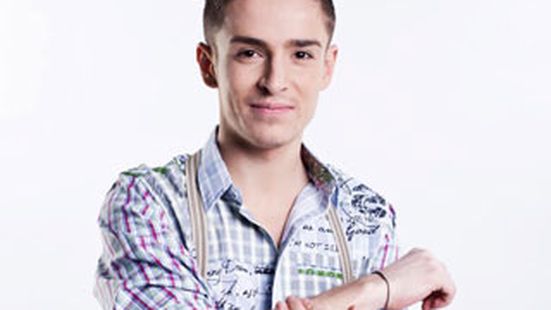 Andrei Leonte, castigatorul de la "X Factor", a rupt tacerea pe Facebook! Vezi ce mesaj le-a lasat fanilor care-l sustin sa primeasca premiul de 200.000 de euro!