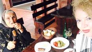 OANA LIS le-a transmis tuturor cel mai important sfat de viaţă primit de la bunica ei