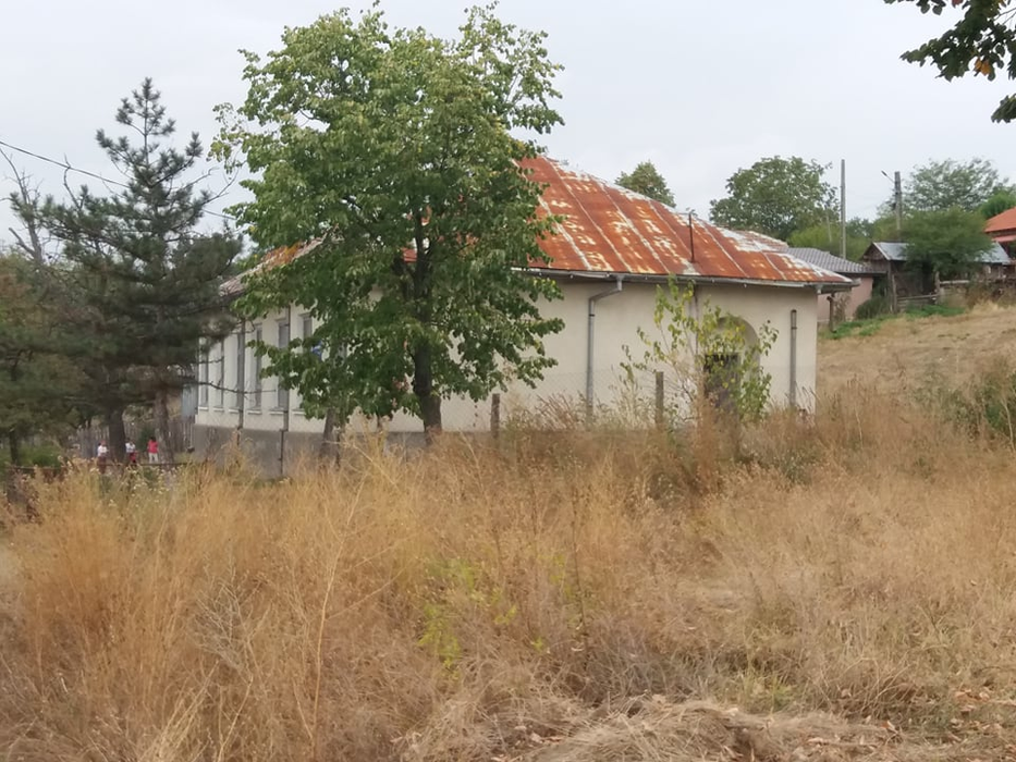 Școala din Comănicea s-ar putea desființa până la anul