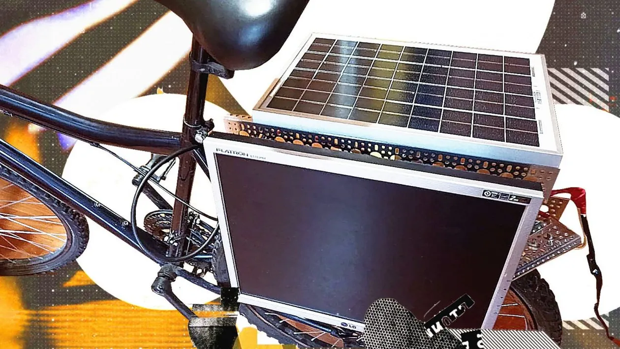 Ei sunt elevii-inventatori din Craiova. Cum arată bicicleta lor cu panouri solare
