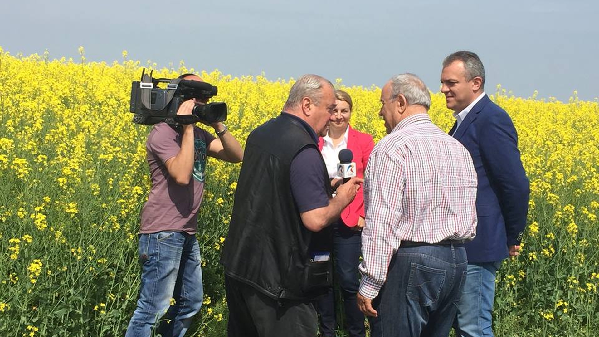 Doliu în Televiziunea Română. A murit Cosmin Andrei, producătorul celei mai longevive emisiuni de la TVR, Viața Satului