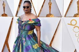 Premiile Oscar 2018. O actriţă a uimit purtând aceeaşi rochie ca la gala din 1962. Top 11 celebrități care au fost total neinspirate când și-au ales ținutele