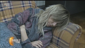 Si Sore a fost răpusă de oboseala! Cântăreaţa a avut nevoie de injectii pentru a continua antrenamentele epuizante