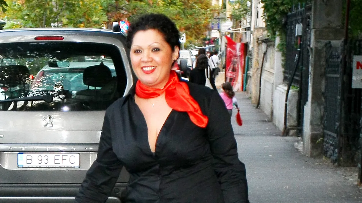 Minodora e suparata foc! Nu a mai slabit, dar tine regimul in continuare. Vezi ce preparate dietetice face de Craciun