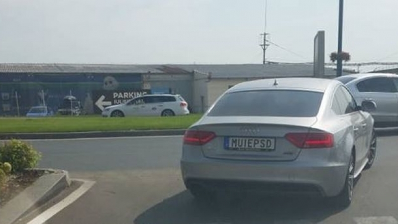 Ambasada Suediei anunță că mașina M@#% PSD circulă legal și în România
