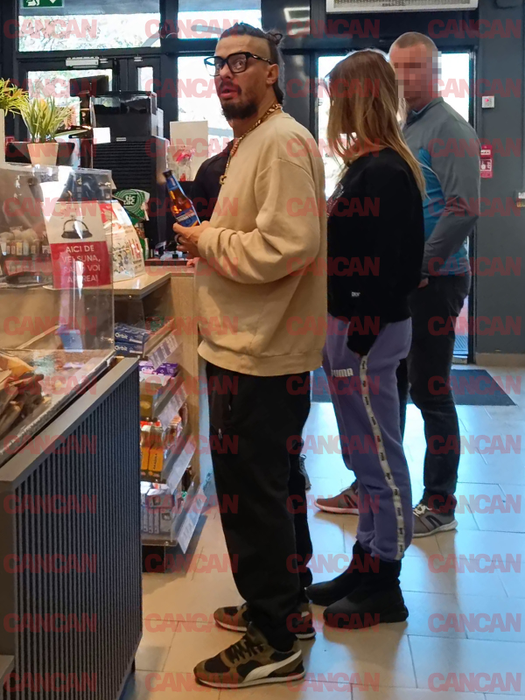 Carmin și iubita lui la supermarket