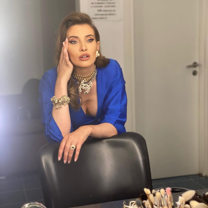 Iulia Albu a fost la „blind date” cu fiica sa. Ce dezvăluiri neaşteptate a făcut vedeta: „L-a văzut din prima secundă…”