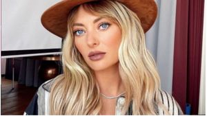 Delia, schimbare de look radicală! Vedeta și-a indus fanii în eroare: "Am crezut că e perucă"