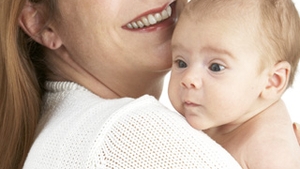 Mamicile, in concediu de crestere a copilului doar un an