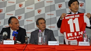 Gafa de proportii in Stefan cel Mare: oficialii lui Dinamo au facut cadou unui sponsor tricoul lui Catalin Hildan!