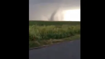 O tornadă a băgat panică în locuitorii din Galați: „Doar în filme mai vezi așa ceva!”