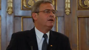 Dupa un divort cu scandal, Laszlo Tokes a devenit tatic! Cea de-a doua sotie a nascut un baiatel, in Budapesta!