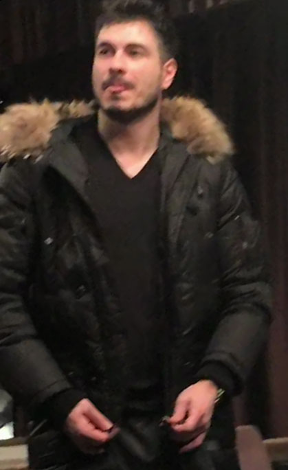 Alexandru Pițurcă este un tânăr care adoră să se distreze