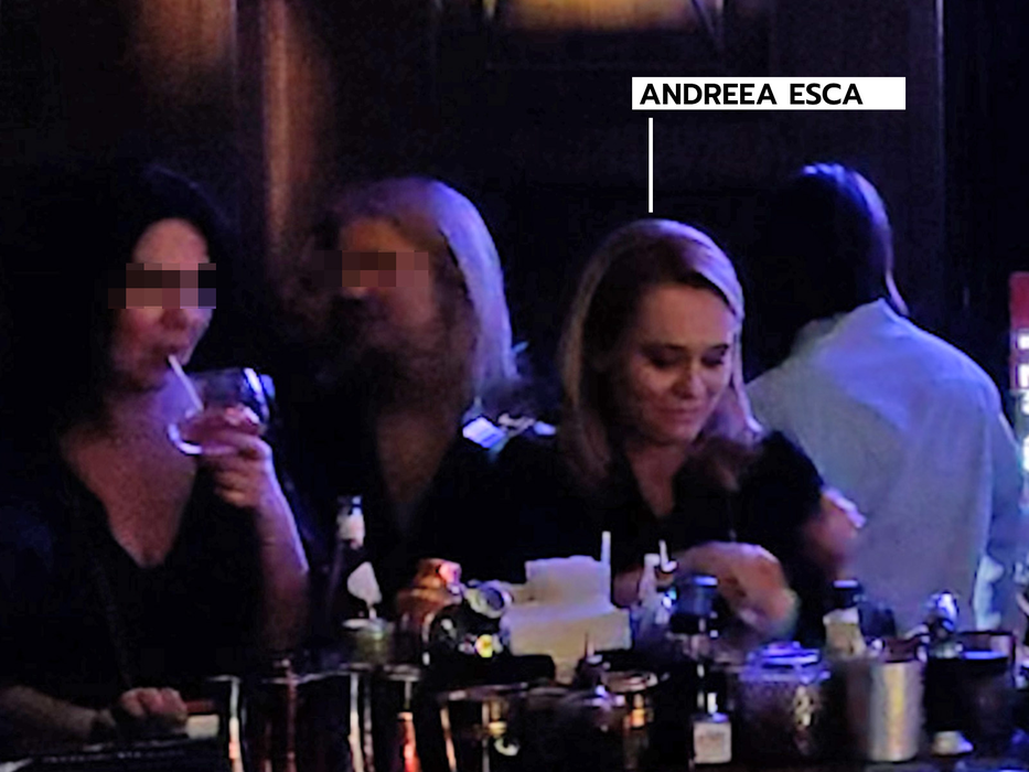 O seară doar a fetelor pare că și-a dorit Andreea Esca, și a și primit / (Sursa: CANCAN.RO)