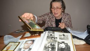 ”Te rugăm dă-ne un semn de viață! Au fost ani chinuiți și îndurerați…” Părinții au răscolit Europa și au cerut ajutorul la 3 președinți ai României