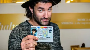 Care este numele din buletin al lui Smiley. Și lui îi este rușine să se prezinte așa