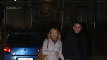 Primul interviu cu iubitul Simonei Gherghe. Ea abia daca il saruta, el a facut pe valetul, pentru ea, la ultima intalnire