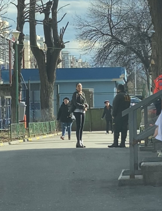 Actuala doamnă Pastramă are probleme cu ”juniorul”