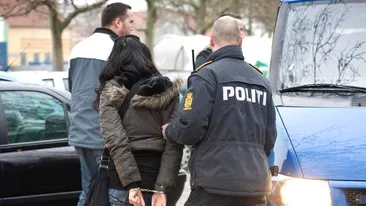 Această profesoară din Neamţ a fost arestată după ce-a întreţinut relaţii intime c-un elev de-al său. În urma celor întâmplate, minorul s-a sinucis