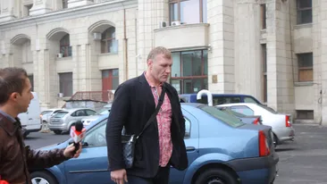 Cat trebuie sa platesti ca sa-l ai pe Tolea drept bodyguard? Manjit cu o suma derizorie de mafiotii israelieni