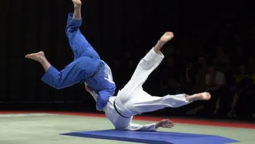 Campionatul de Judo de la Braşov are loc în weekend. Spectacol inedit de forţă, inteligenţă şi echilibru