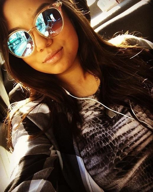 Fata cea mică a lui Adrian Minune are iubit! Cu cine se iubeşte adolescenta de 15 ani