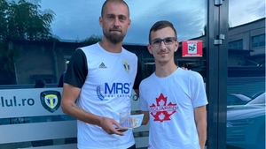 Fotbaliştii Petrolului au primit sprijin financiar de la fani. 2.608 lei au fost donaţi de suporteri pentru echipă