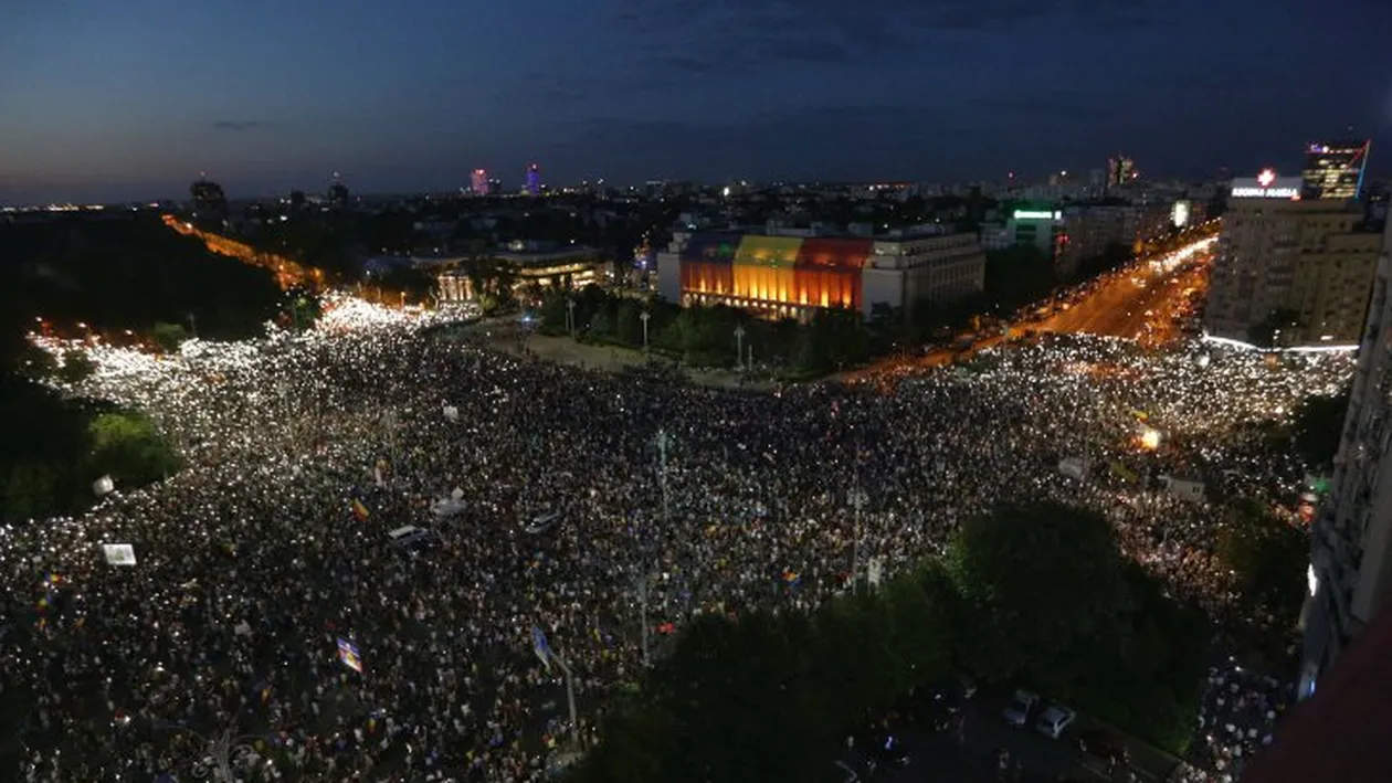 Mitingul diasporei! Un protestatar care avea asupra sa mai multe obiecte periculoase a fost ridicat de jandarmi