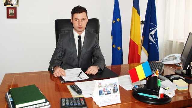 Prefectul de Neamt, GRAV RANIT intr-un accident rutier! O persoana si-a pierdut viata!