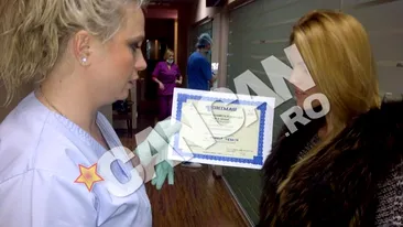 Denisa Nechifor a obtinut o diploma de cosmetica faciala si dentara de la un specialist italian!