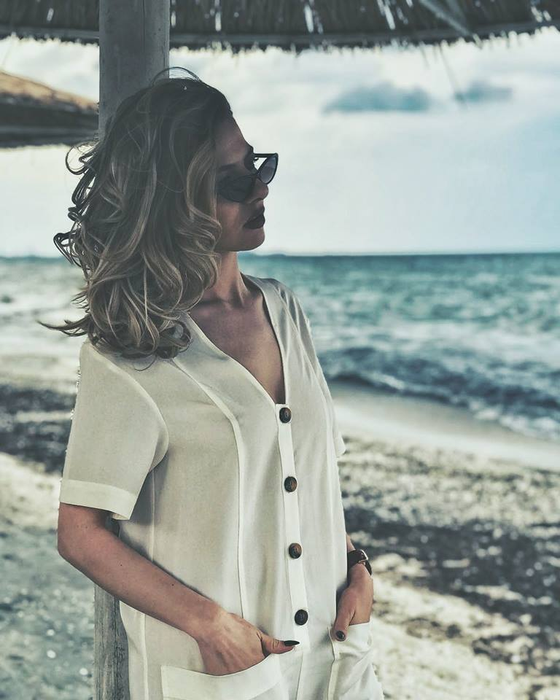 Lidia Buble a spus “DA“! Fanii au reacționat imediat ce au văzut imaginea: “Casă de piatră!“
