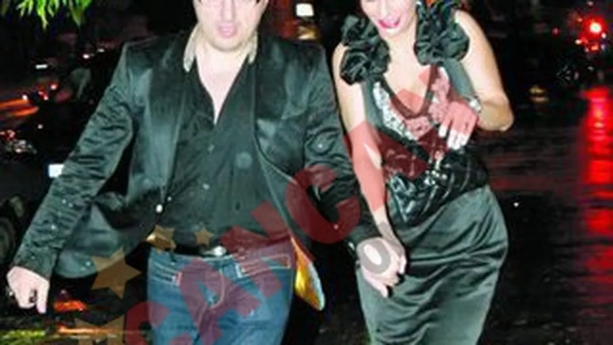 Umbla din floare-n floare