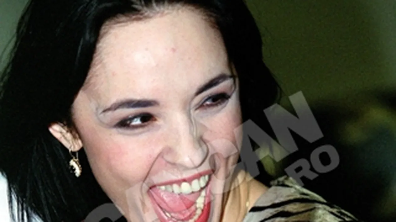 Andreea Marin: Am amanat cariera pentru copil si nu am gresit deloc