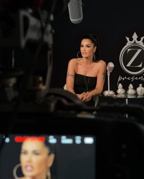 Oana Zăvoranu își continuă "tirul"