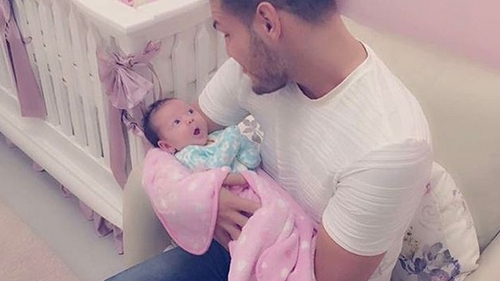  BIANCA DRĂGUŞANU se pregăteşte pentru botezul fiicei sale. Ce se întâmplă acum acasă la ea