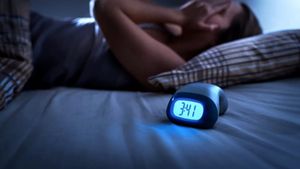 Greșeala banală care îți strică somnul. O faci aproape în fiecare seară