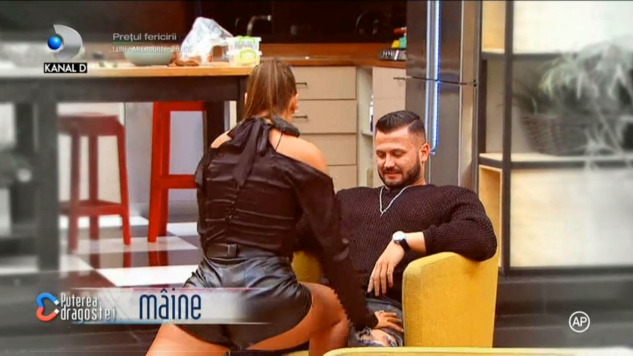 Scene interzise minorilor în emisiunea prezentată de Andreea Mantea la Kanal D! S-a suit pe el și a început să îl..