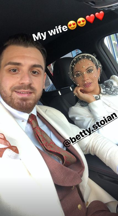 Cât i-a dat Adi Minune lui Florin Salam pe o dedicație, la petrecerea de cununie a lui Betty