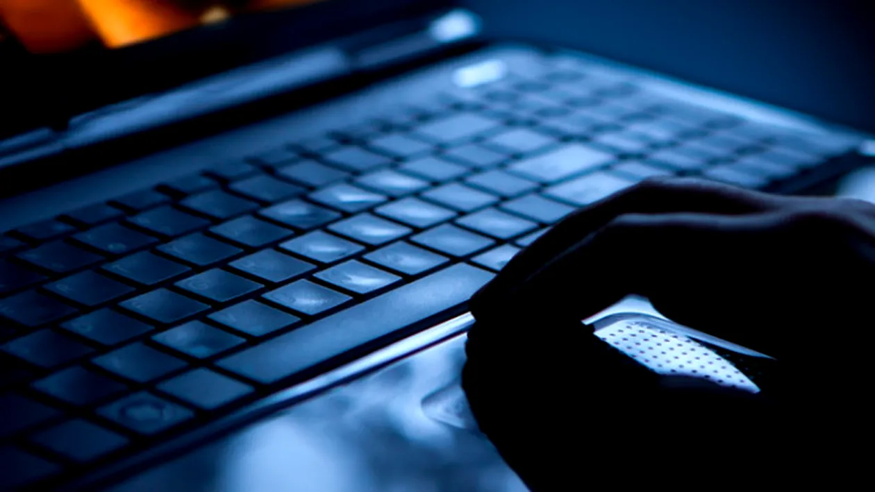 Tânăr din Iași, arestat preventiv pentru pornografie infantilă și șantaj