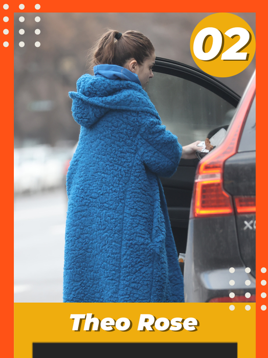 TOP 30 pofticioase din showbiz. Cine o face mai bine dintre: Andreea Marin, Theo Rose, Andreea Bălan sau Anna Lesko?