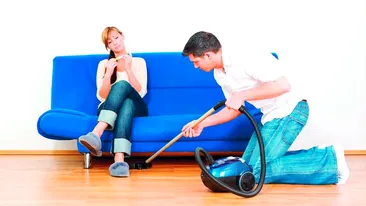 Barbatii trebaluiesc prin casa 13 ore saptamanal